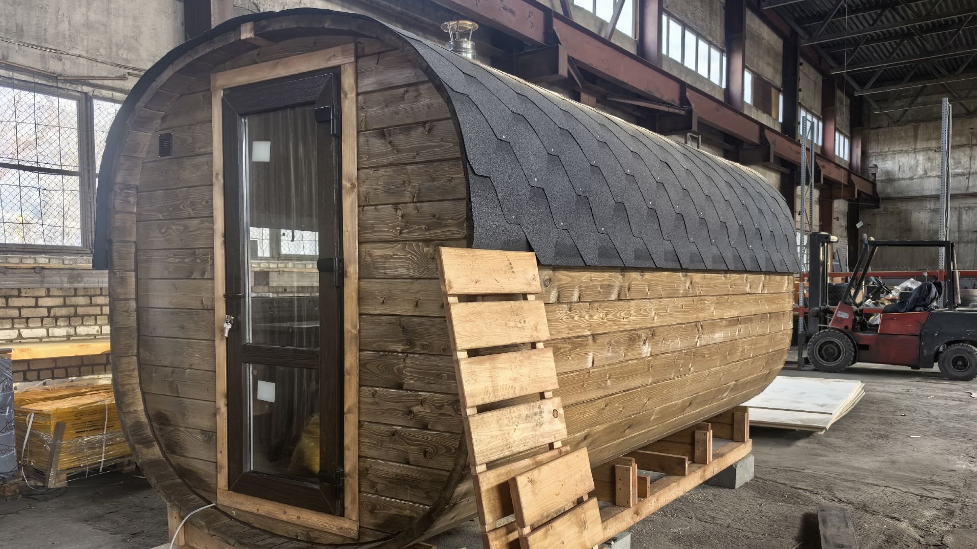 Баня Квадро 4х2 с торцевым входом и боковой печью - производство Govoroff