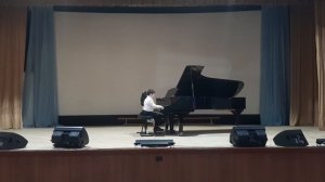 Артём Аракелов, Яна Караханова - Одинокий леший