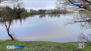 На поверхности Северского Донца в Белгороде появились бензиновые разводы