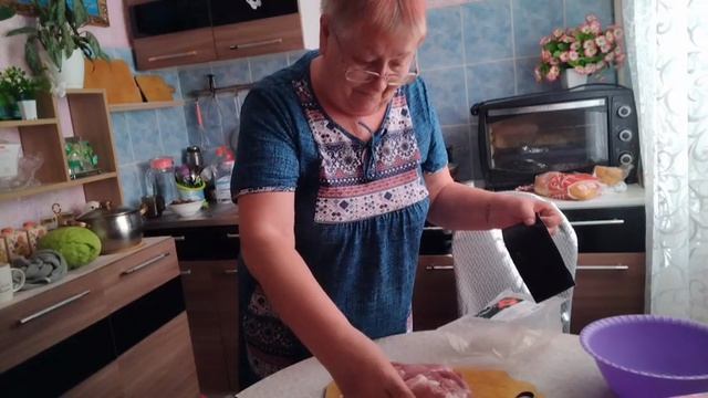 Жизнь пенсионеров.Дела домашние.