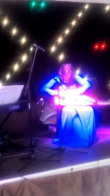 Кубинский народный танец. гусли