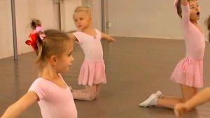 Закулисье детского балета  Муха-Цокотуха _480p