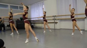 Балетная школа  Щелкунчик  Фрагмент открытого урока 3_720p