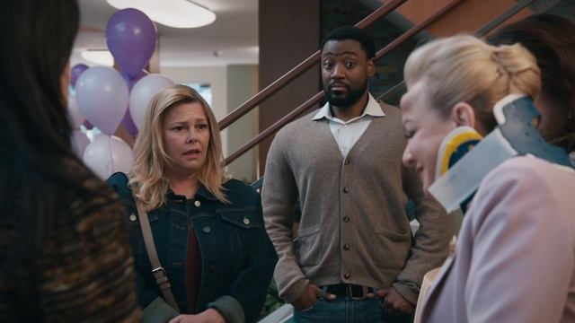 Клиника святого Дэниса 2 сезон 17 серия «Вот идёт праведная женщина» (сериал, 2026)