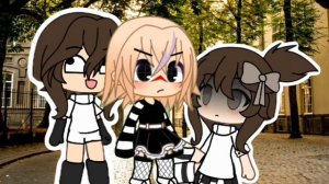 Надеюсь что заметит и прости я оску раньше времени поставила что бы музыка вместе с оской шла