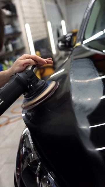 Снятие пленки с Mercedes GLS, полировка и керамика