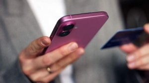 10 млн россиян придется отчитываться перед налоговой за переводы на карту