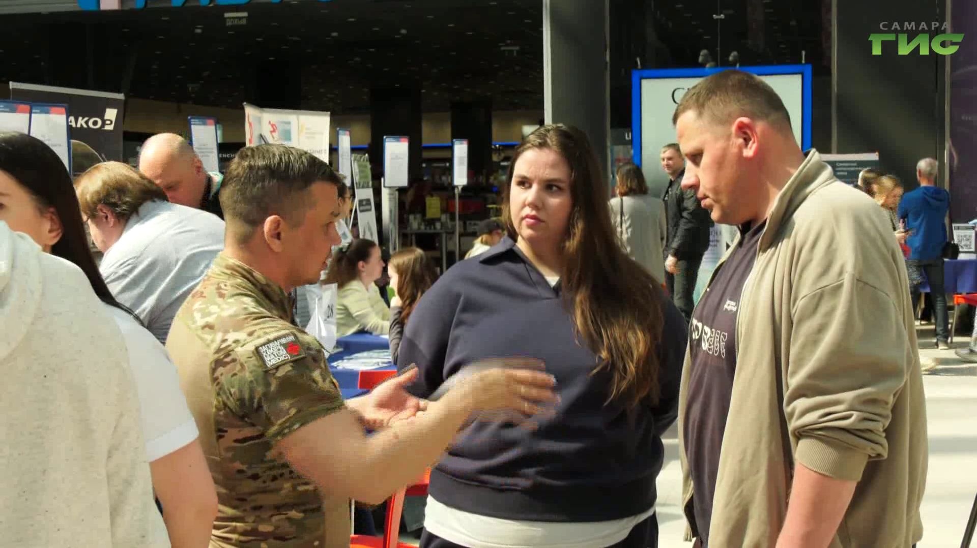 На ярмарке вакансий самарцам предложили работу 63 предприятия региона