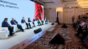 Гайки закручиваются: почему падает экономика России и как ее будут поднимать