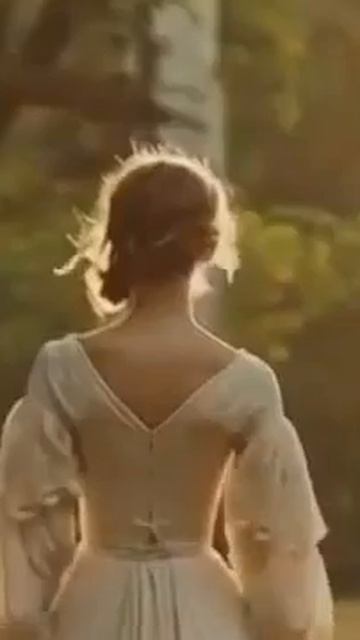 Не жалею не зову не плачу...