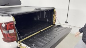 Алюминиевая выдвижная крышка‑роллета с LED‑подсветкой на Changan Hunter