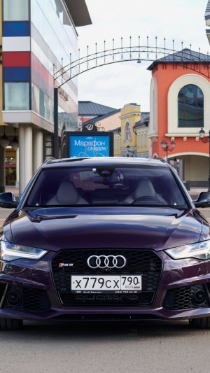 AUDI RS6