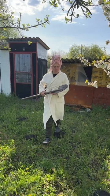 Помогаю маме