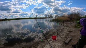 ВОТ ЭТО РЫБАЛКА! ФИДЕР С НОЧЕВКОЙ НА ТЕПЛОМ КАРАСЬ ЛЕЩ