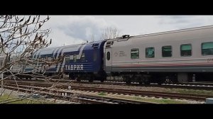 VID - 20260414 - 140408.mp4.
ТЭП70БС - 066 в заводском окрасе.