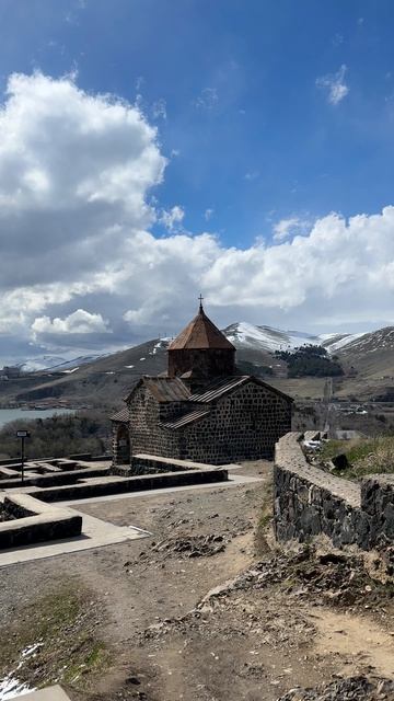 Озеро Севан. Армения..