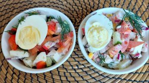 Салат из свежих овощей с крабовым мясом и брынзой. Один салат два варианта заправки.