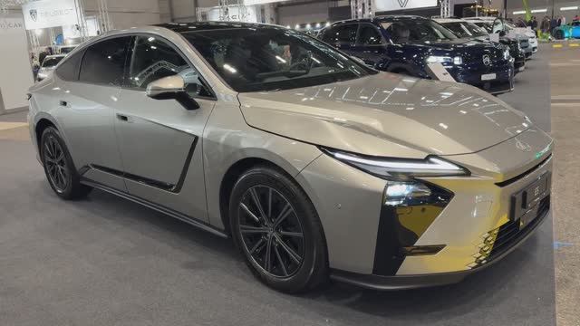 Lexus ES Hybrid 2026 обзор