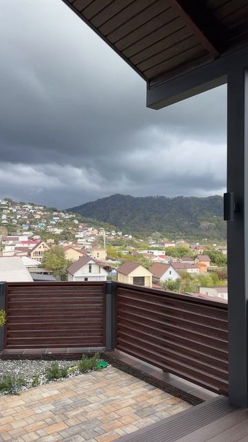 Купить дом в Адлере с бассейном в стиле шале 🏡 дом с видом на море | продажа домов Сочи Адлер