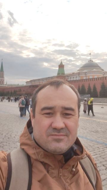 Ҡыҙыл майҙан ,Илдар һиңә ҡунаҡҡа килгән!