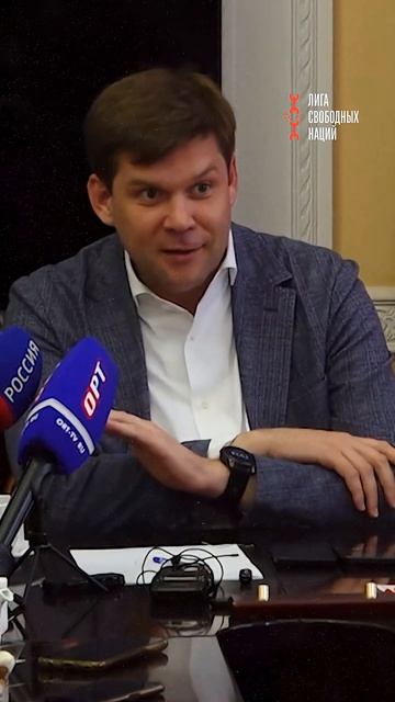 Будут набирать африканцев! Русские не хотят работать дворниками → 👤 #Лига_Свободных_Наций