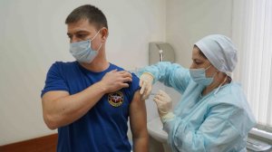 Тысячи человек прошли вакцинацию после паводков в Дагестане