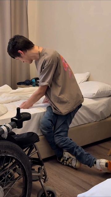 Жить / Live 

#жить #дцп #инвалид #благодарность #мечта #счастье