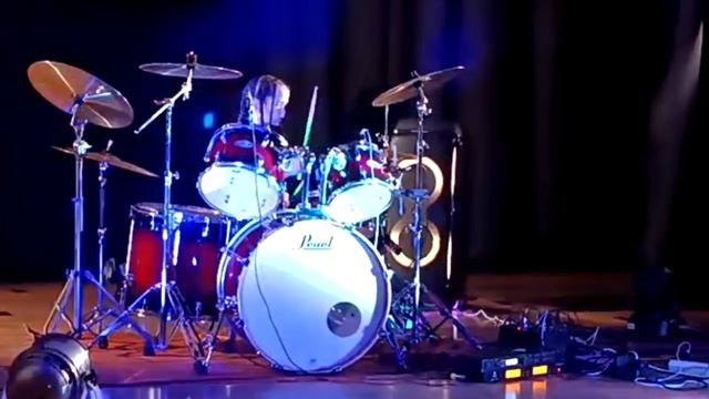 Виктория на концерте