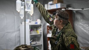 «Здесь становятся хорошими хирургами»: как работают врачи в зоне СВО