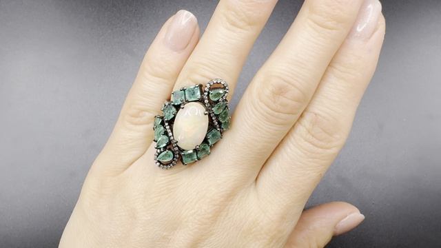 ХХХ263 кольцо с опалом , изумрудами и брилл р. 17-17.5