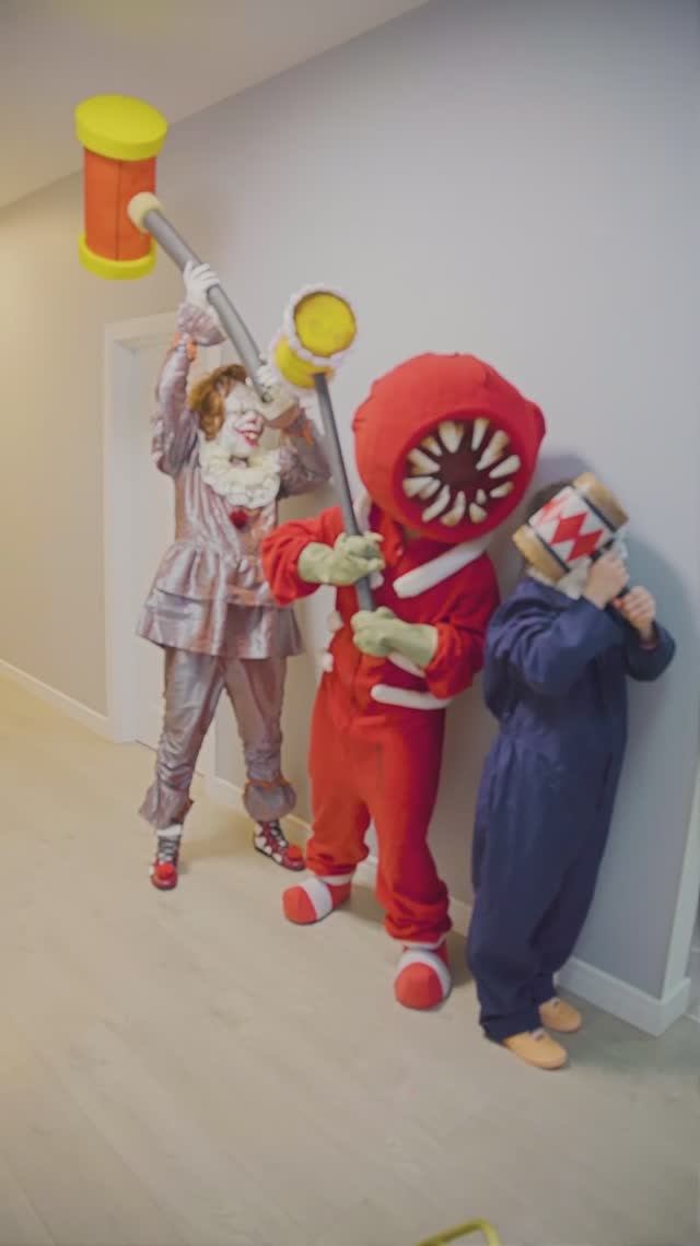 Аниме в реальной жизни против Ужастиков