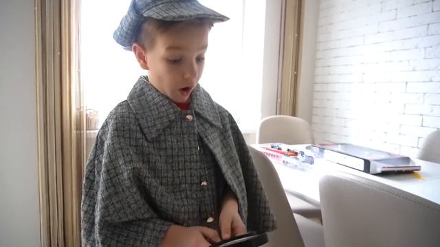 Истории о Марке и полицейской машине для детей