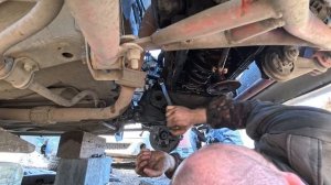 Снимаю Двигатель на приоре.БЕЗ ОПЫТА:ЧАСТЬ 2