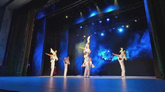 «БЕЛЫЕ ЛЕБЕДИ», танец