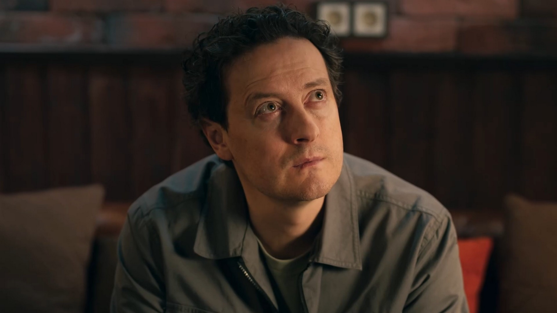 Универ. 15 лет спустя, 1 сезон, 4 серия