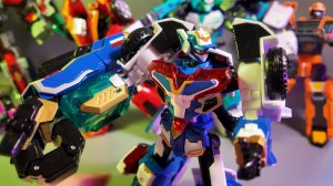 Роботония_Metal Cardbot / Bluecop S / RedBlitz / Musclehyde