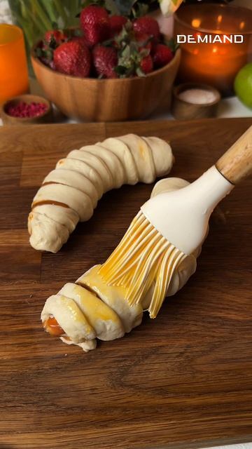 Бананы со сгущенкой в тесте