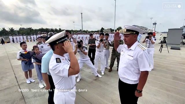 Отряд кораблей Тихоокеанского флота прибыл в порт Чжаньцзян Китайской Народной Республики