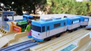 Для детей. Паровозик томас и его друзья. Игрушки для детей