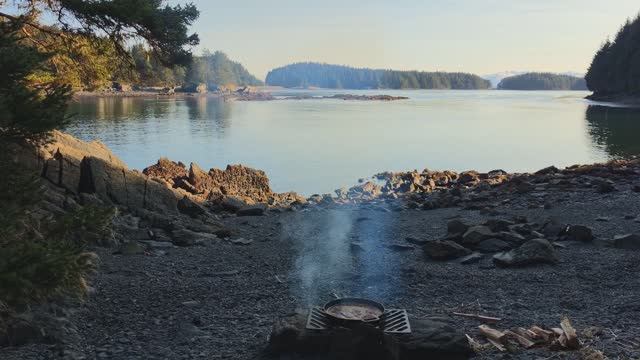 Стейк с маслом и с яйцами / Романтика на Аляске
