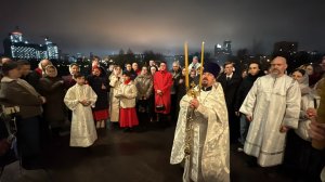 Ночной крестный ход на Пасху Христову