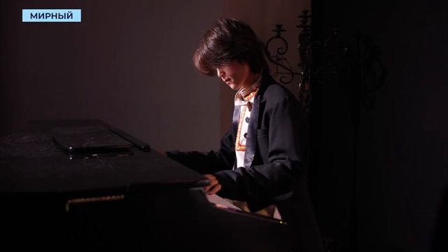 Костюмы 19-го века и авторская музыка ждут зрителей спектакля «Барышня-крестьянка» в Мирном