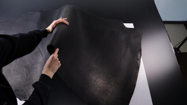 36-40 полукулат черный с восковой отделкой WAX 142 дм² КЛ 2