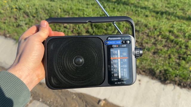 Радиоприемник Panasonic RF-2400DEE-K Обзор