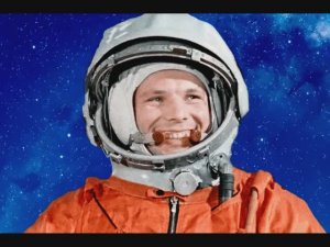 Юрий Гагарин - имя как салют.