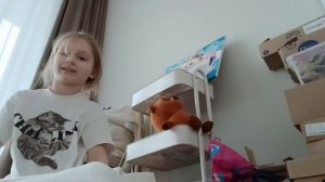 УБОРКА в комнате)))