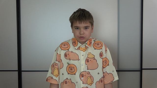 Стихотворение «Цирк» Мира Алечкович. Читает Павел Бортник.