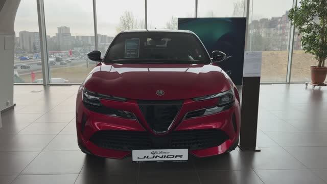 Alfa Romeo Junior  2026 обзор