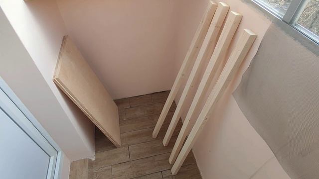 Встроенная тумбочка на балкон