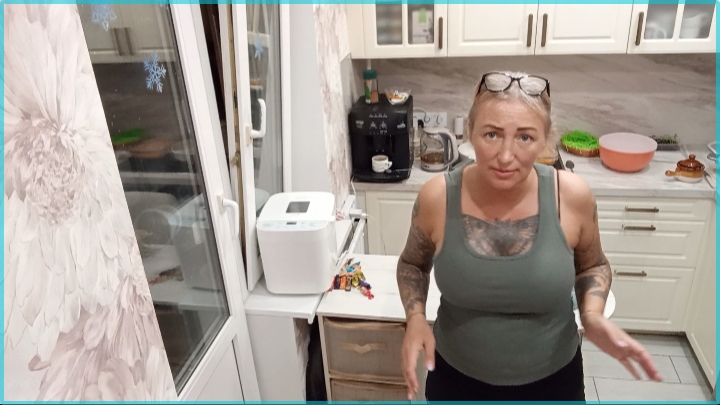 16-04-26 Не могла ночью дозвониться до ребенка  Нервничала  Крабовый салат с пасхальными яйцами 